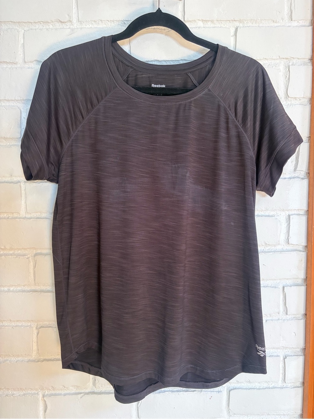 Reebok Women's Dark Charcoal Heather Short-Sleeve Athletic Tee